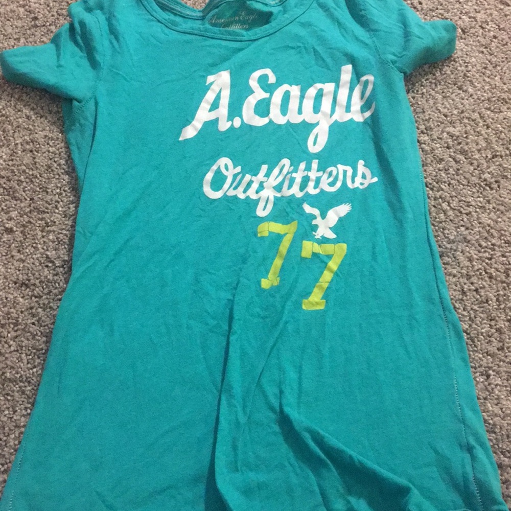 A. Eagle outfitters green/blue tee